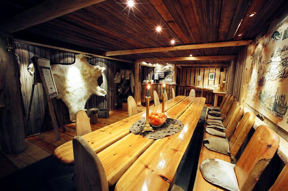 Basecamp Hotel 4*